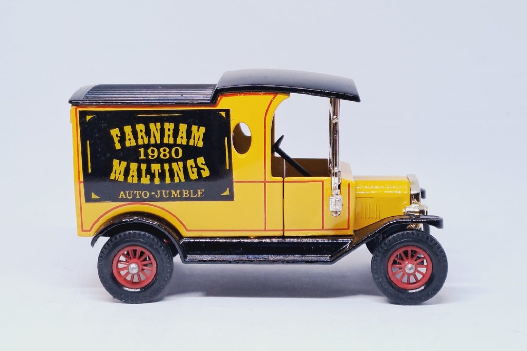 Farnham Maltings 1980